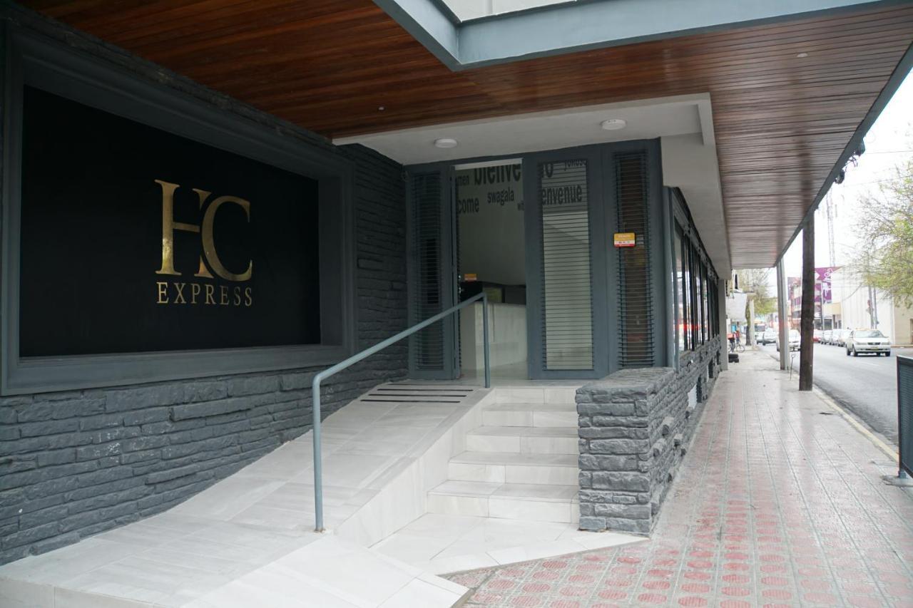 Hotel Hc Express Μοντερέι Εξωτερικό φωτογραφία
