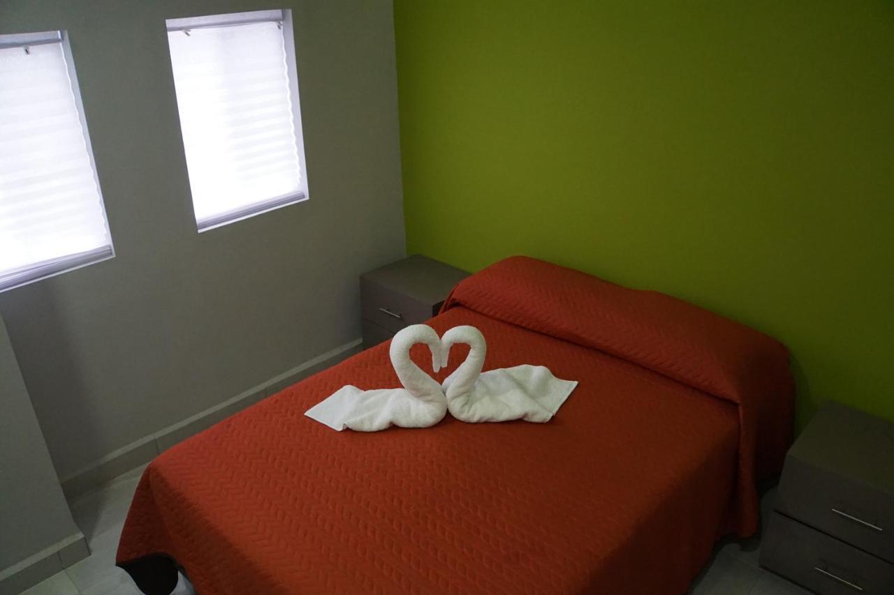 Hotel Hc Express Μοντερέι Εξωτερικό φωτογραφία